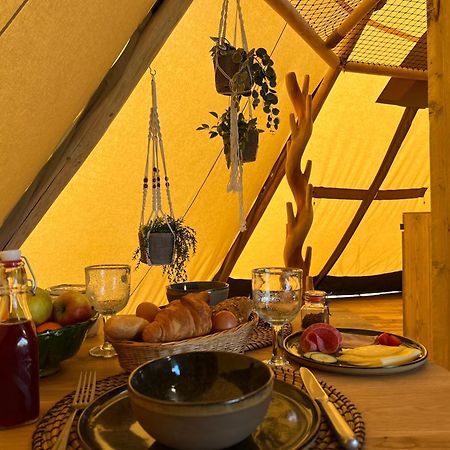 Bed and Breakfast In De Hei Mariahout Экстерьер фото