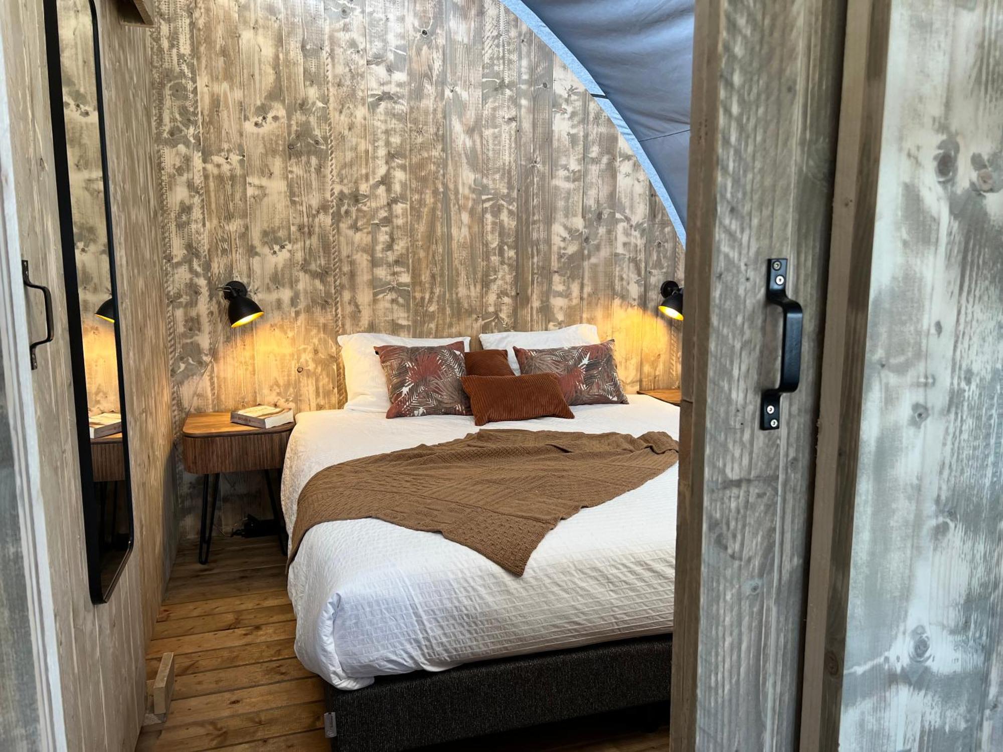 Bed and Breakfast In De Hei Mariahout Экстерьер фото