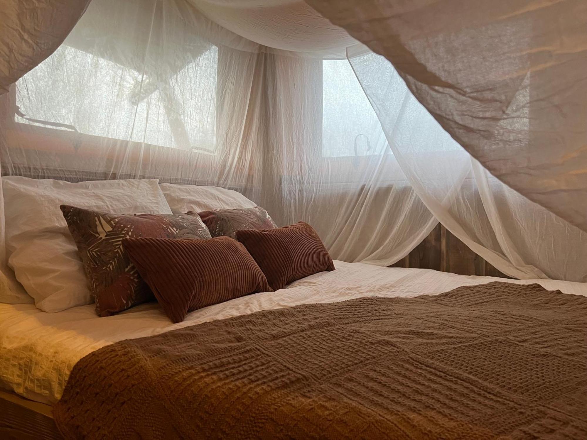 Bed and Breakfast In De Hei Mariahout Экстерьер фото